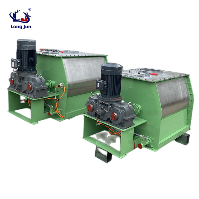 Dual axis blade gravity free mixer