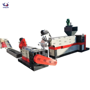 Used plastic recycling granulator