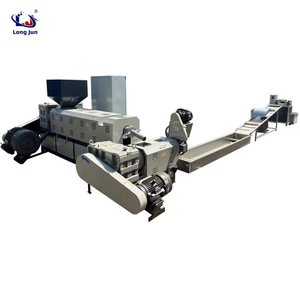 Crushing and cleaning plastic granulation recycling machine